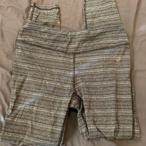 Vogo by Athletica yoga pants